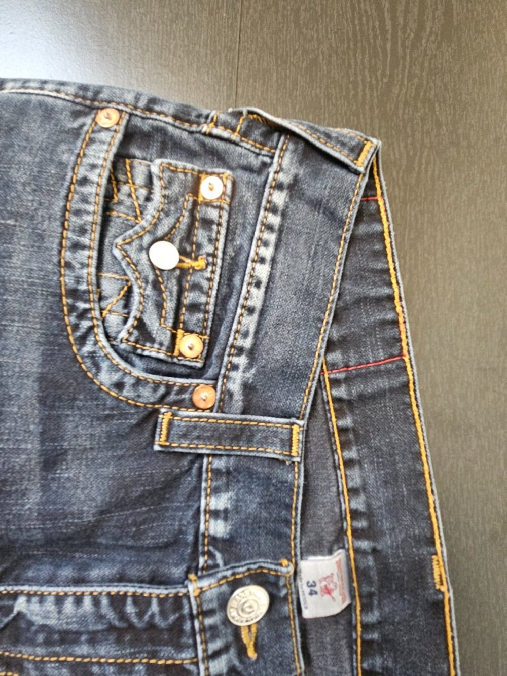 True Religion - Picture 2 of 3